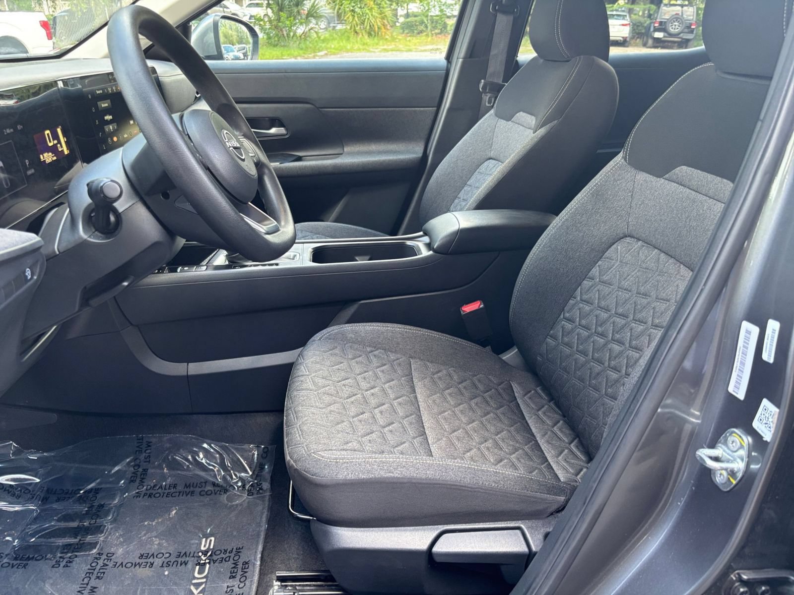 Used 2025 Nissan Kicks SV FWD image 24