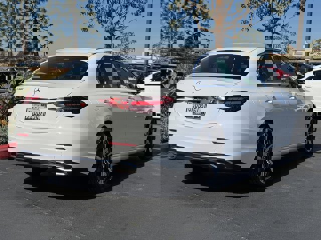 Used 2022 Mercedes-Benz C 300 Sedan image 11