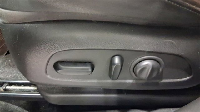 Used 2021 Buick Encore GX Essence w/ Advanced Technology Package image 26