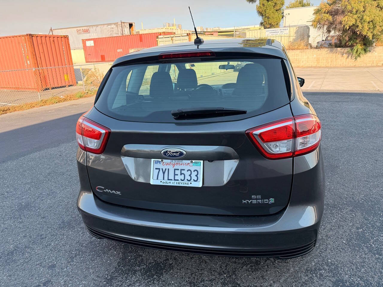 Used 2017 Ford C-MAX SE FWD image 9