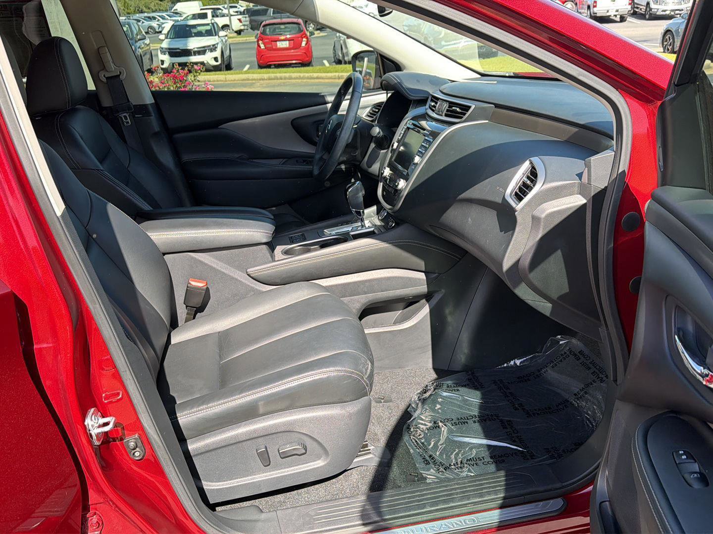 Used 2022 Nissan Murano SV image 13