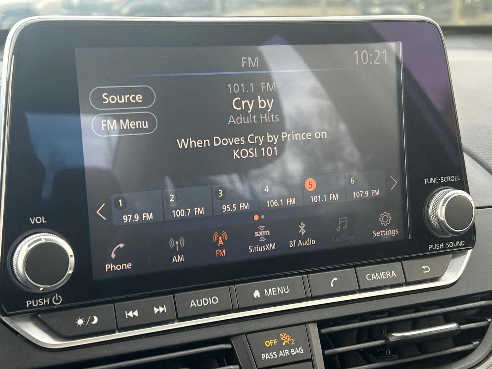 Used 2024 Nissan Altima 2.5 SV image 20