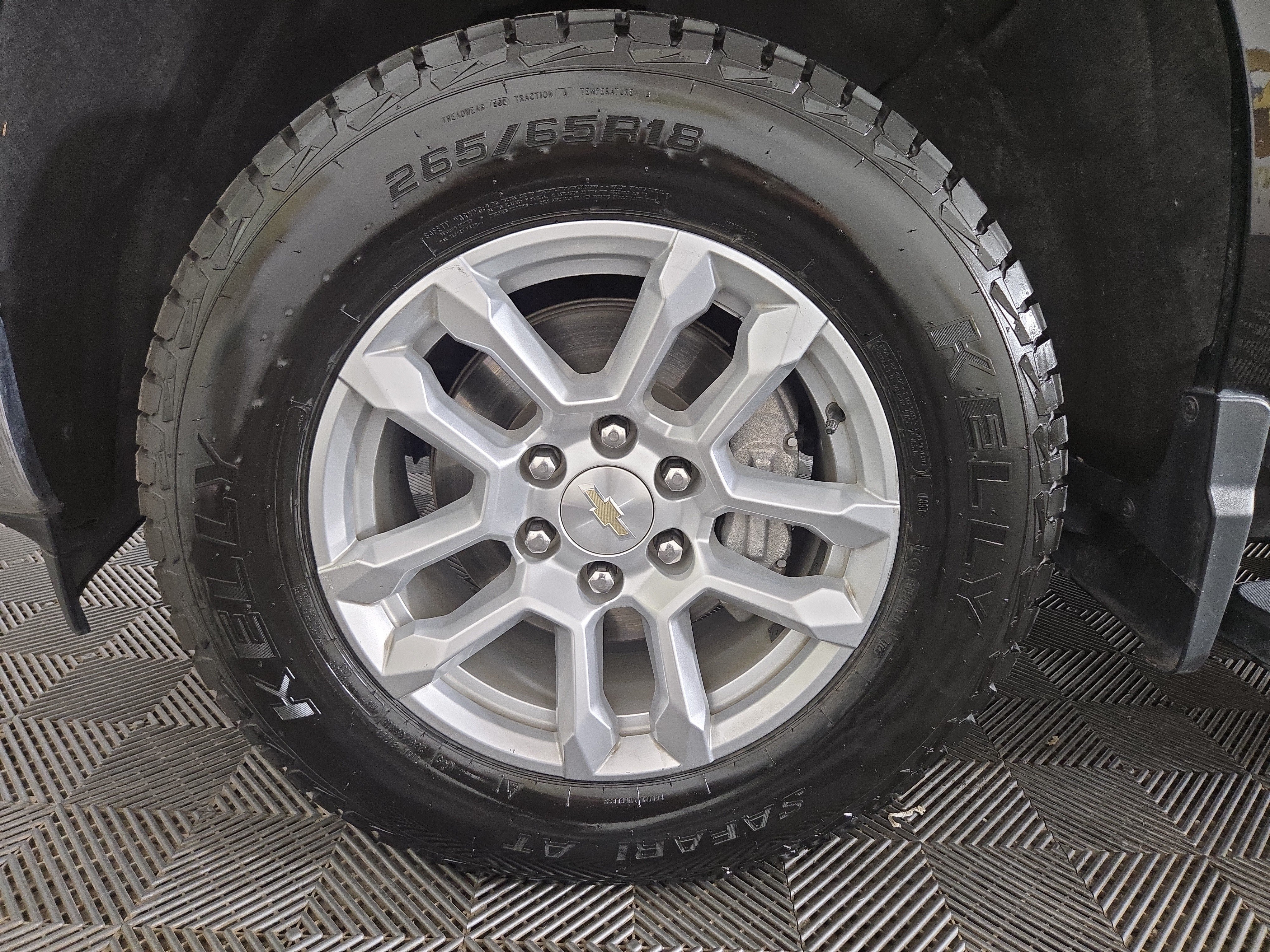 Certified 2023 Chevrolet Silverado 1500 LT AWD/4WD image 34