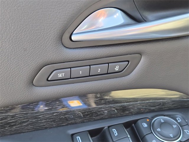 Used 2023 Cadillac XT4 Premium Luxury image 22