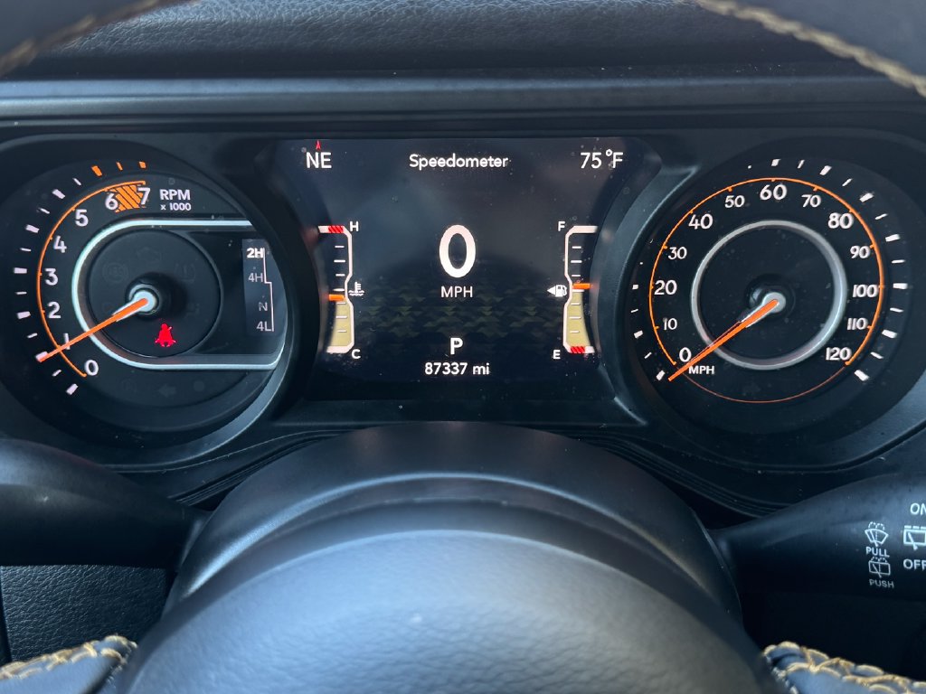 Used 2024 Jeep Wrangler Unlimited Sport AWD/4WD image 20
