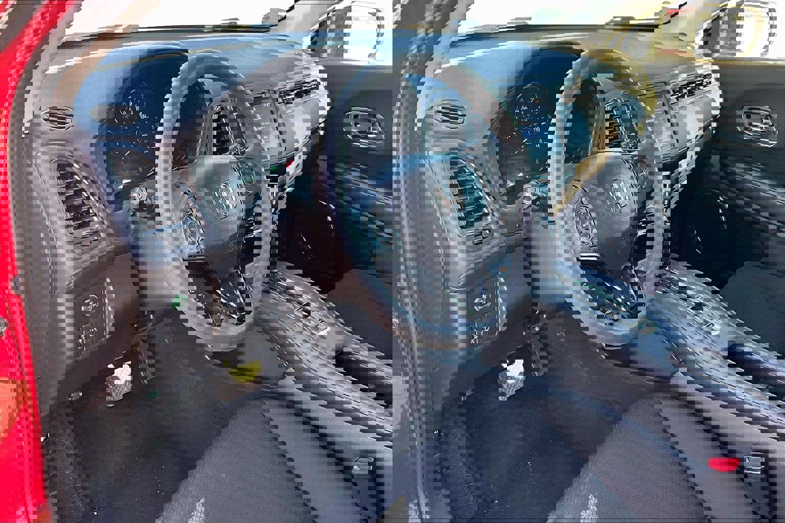 Used 2018 Honda HR-V EX image 11