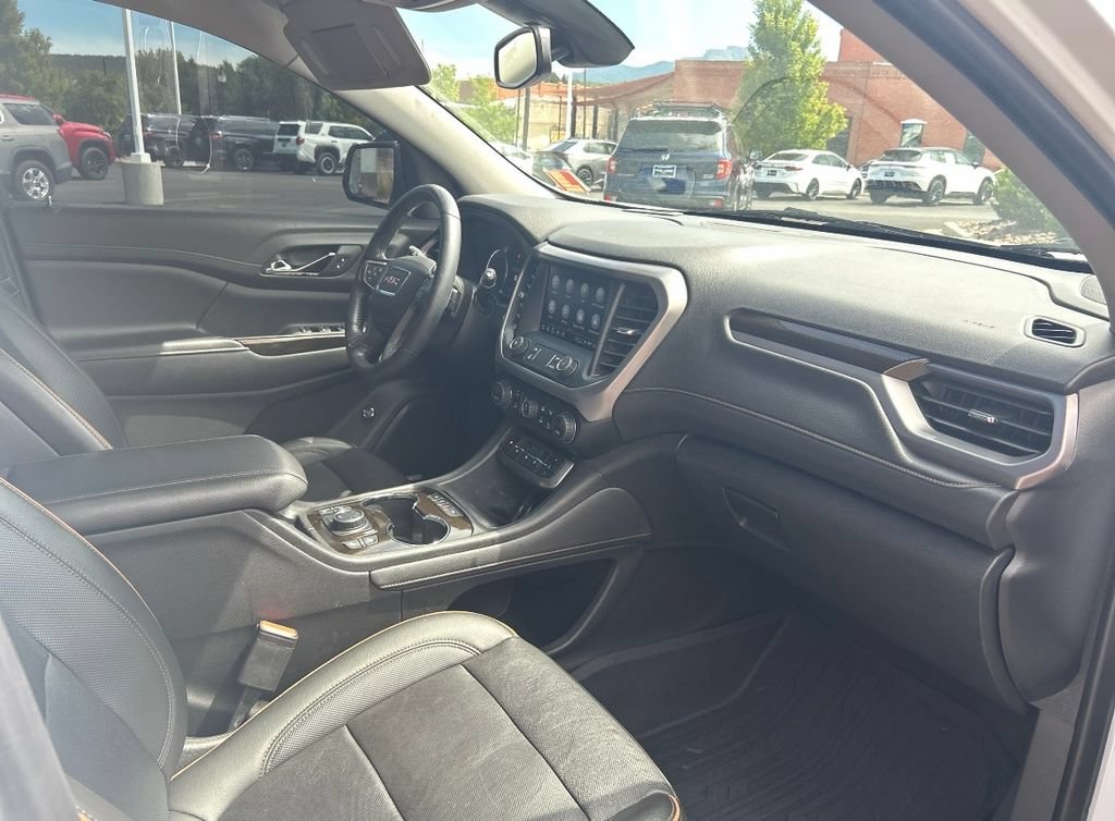 Used 2021 GMC Acadia AT4 w/ Trailering Package AWD/4WD image 24