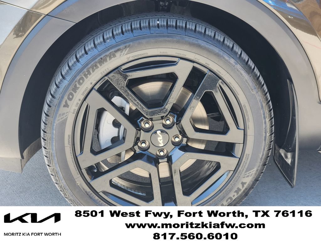 Certified 2023 Kia Telluride SX Prestige X-Line AWD/4WD image 9