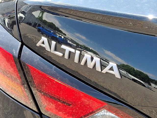 Used 2025 Nissan Altima 2.5 SV FWD image 25
