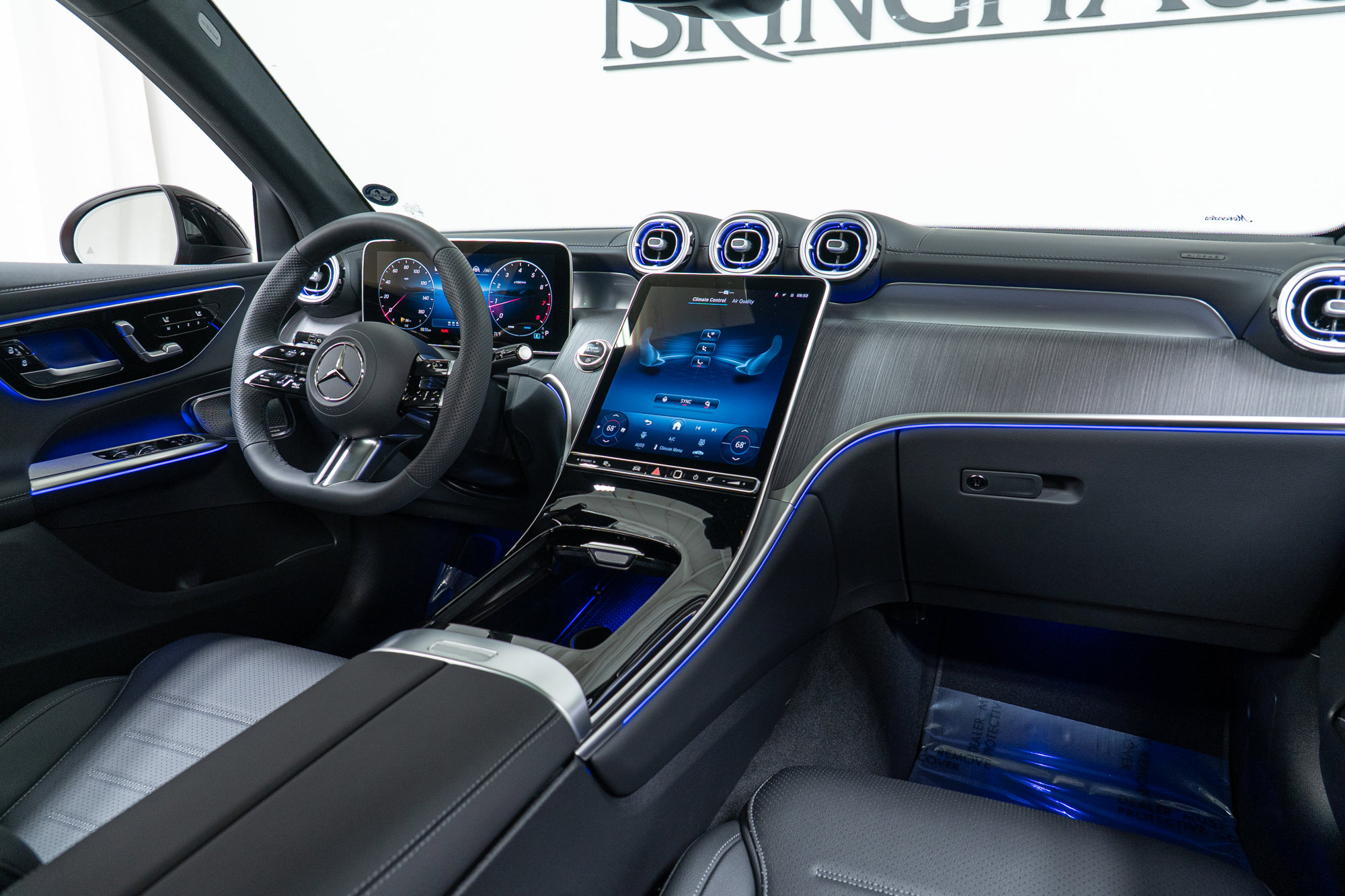 New 2026 Mercedes-Benz GLC 300 4MATIC image 14