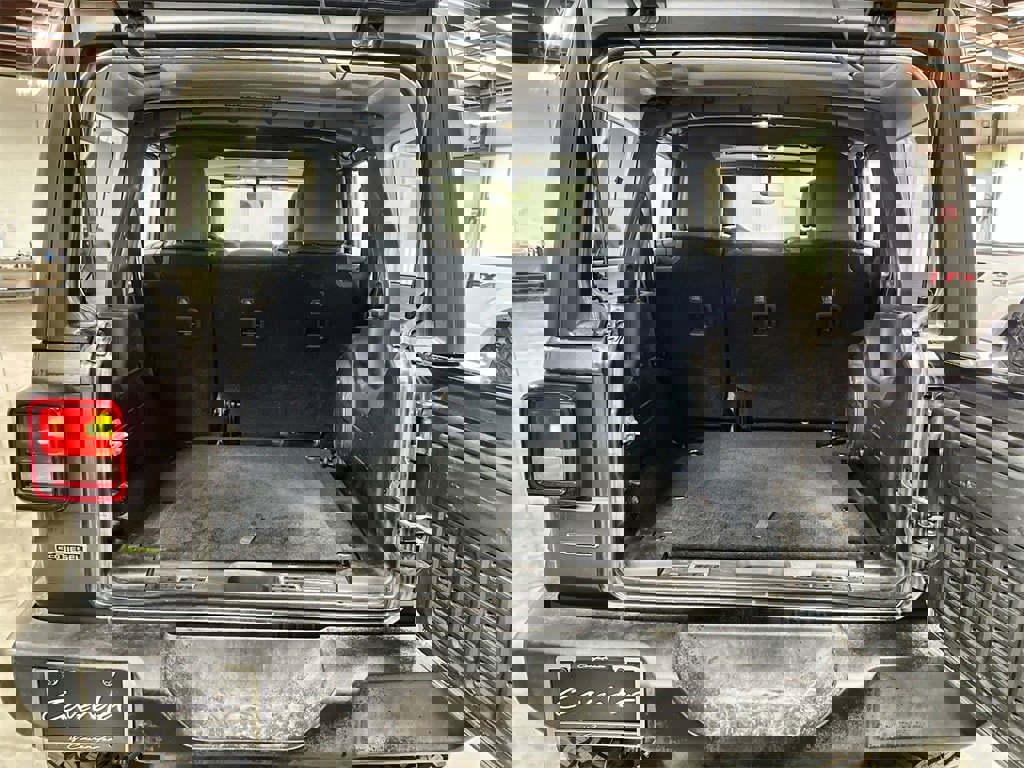 Used 2021 Jeep Wrangler Unlimited Sport image 24