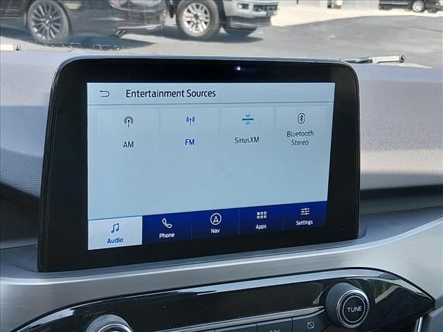 Used 2022 Ford Escape Titanium FWD image 21