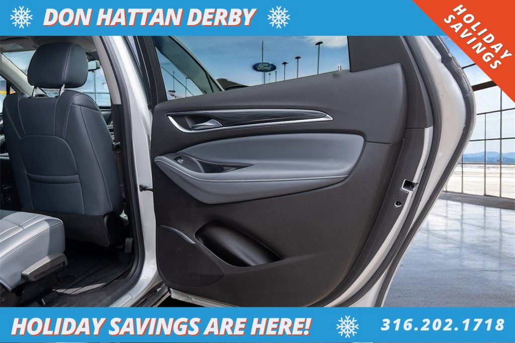 Used 2021 Buick Enclave Premium w/ Surround and Sites Package image 24
