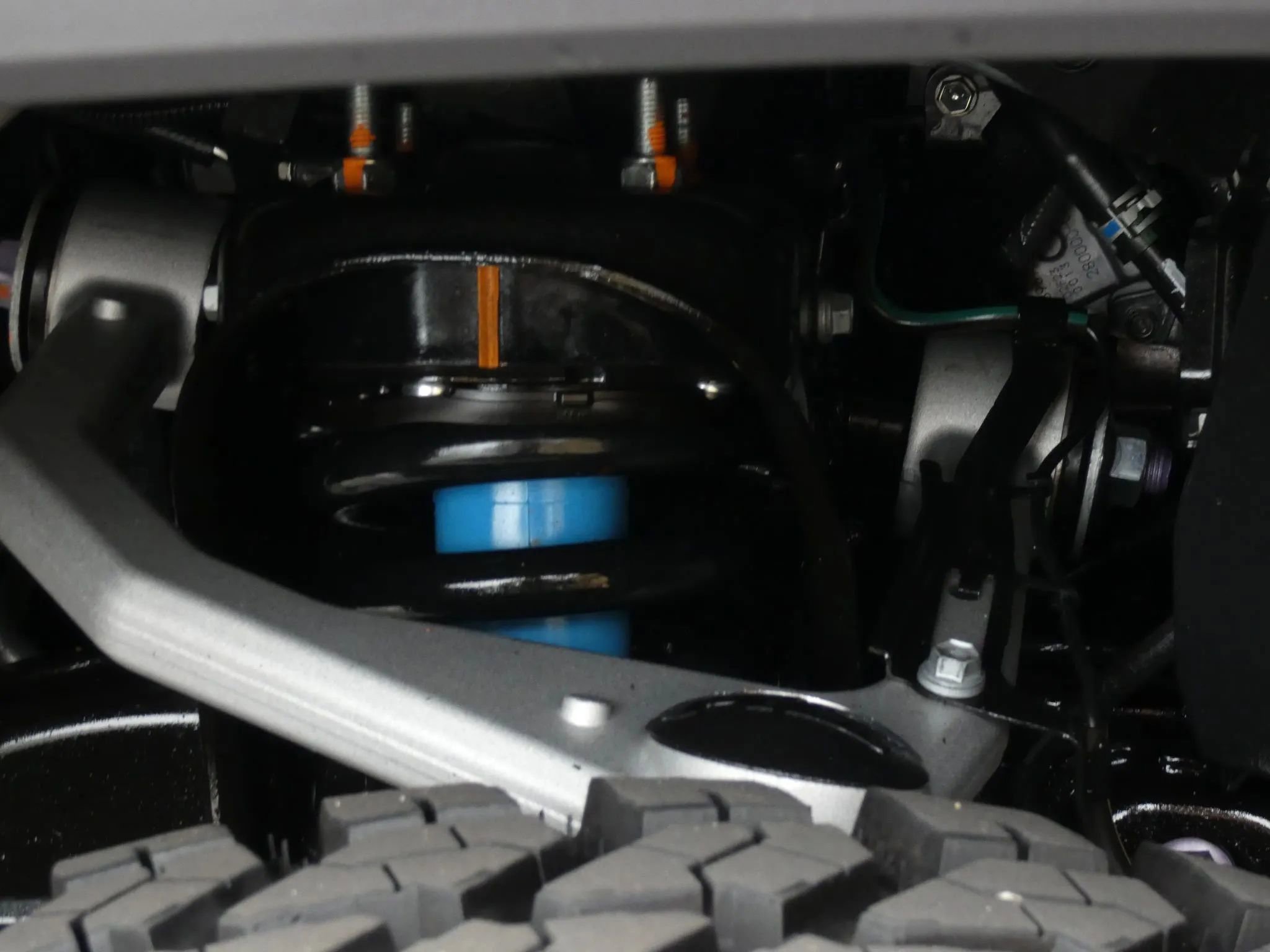 Used 2024 Toyota Tundra Limited w/ TRD Off-Road Package image 28