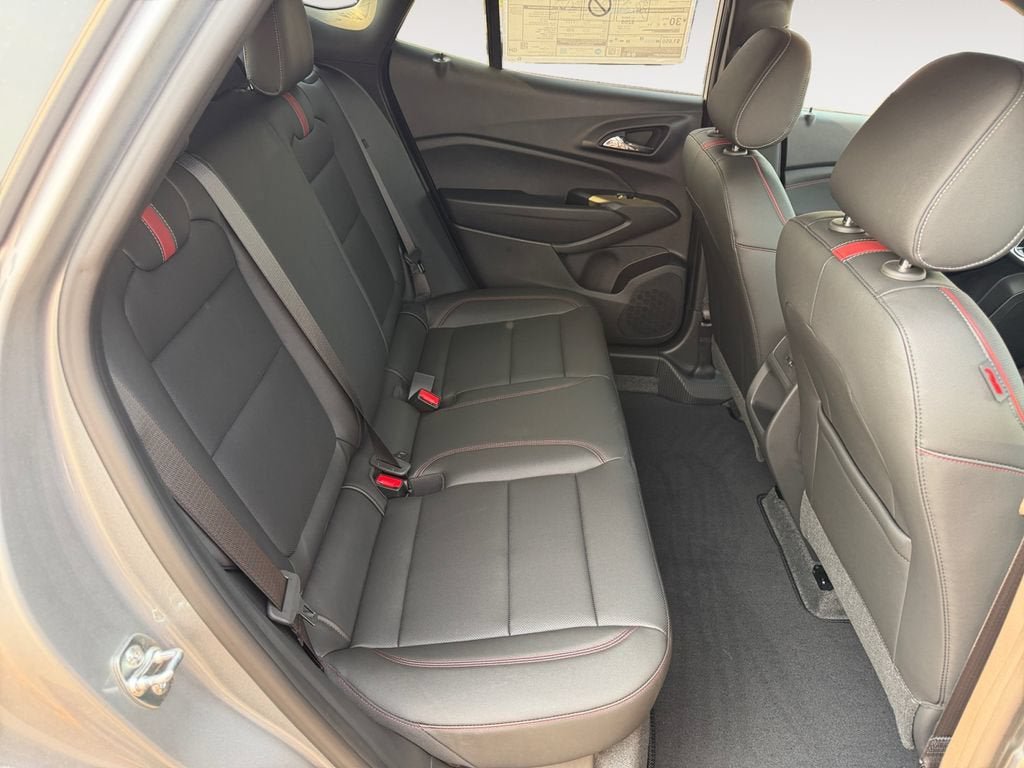 New 2026 Chevrolet Trax RS w/ Sunroof Package FWD image 23