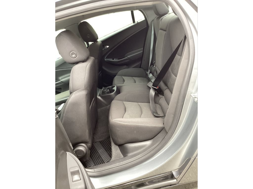 Used 2019 Chevrolet Volt LT w/ Comfort Package FWD image 13