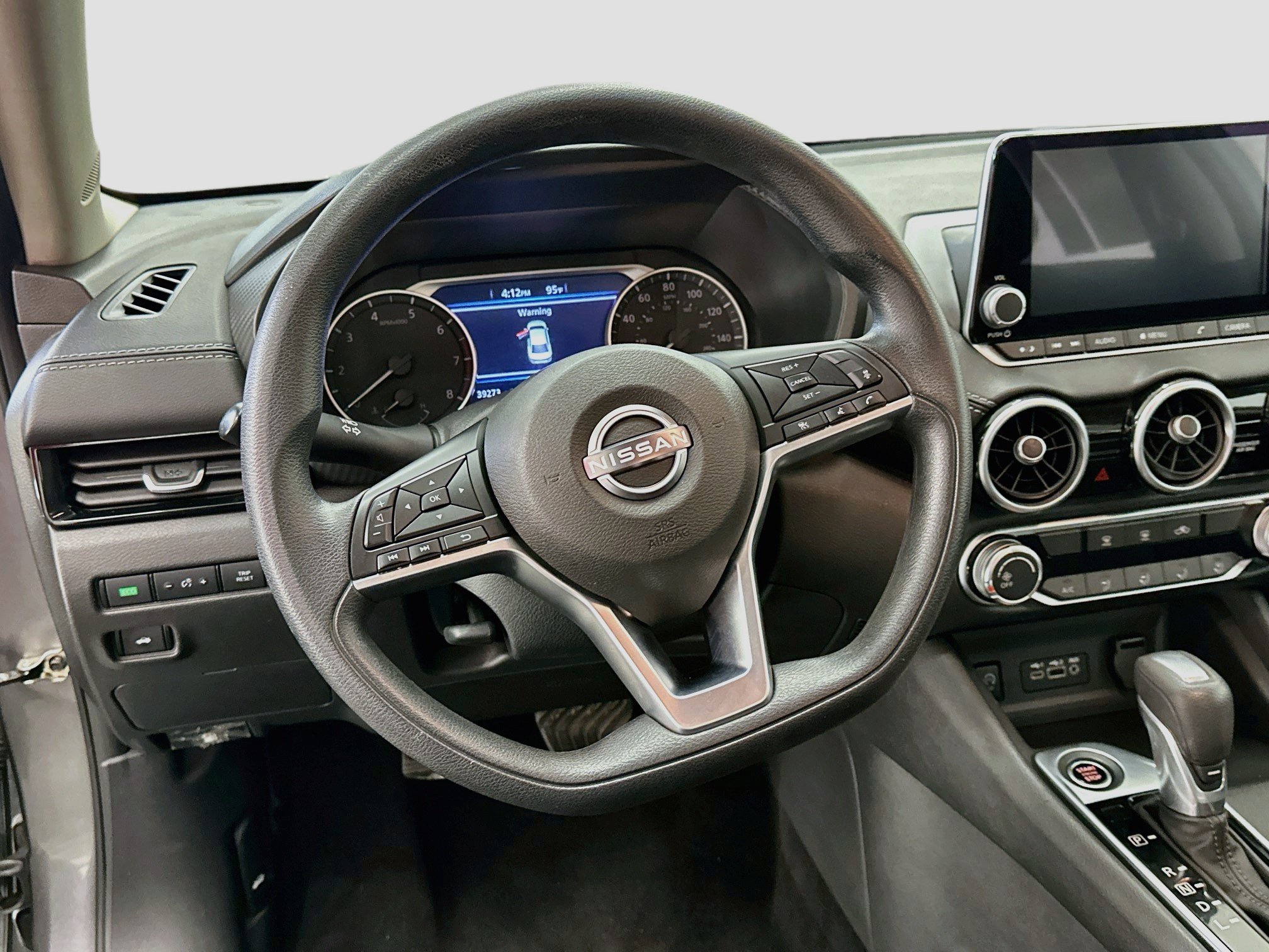 Used 2025 Nissan Sentra SV FWD image 18