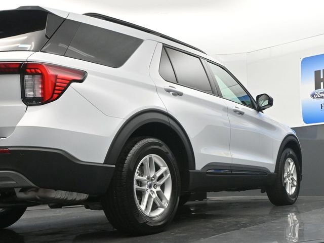 New 2026 Ford Explorer Active w/ Active Comfort Package image 22