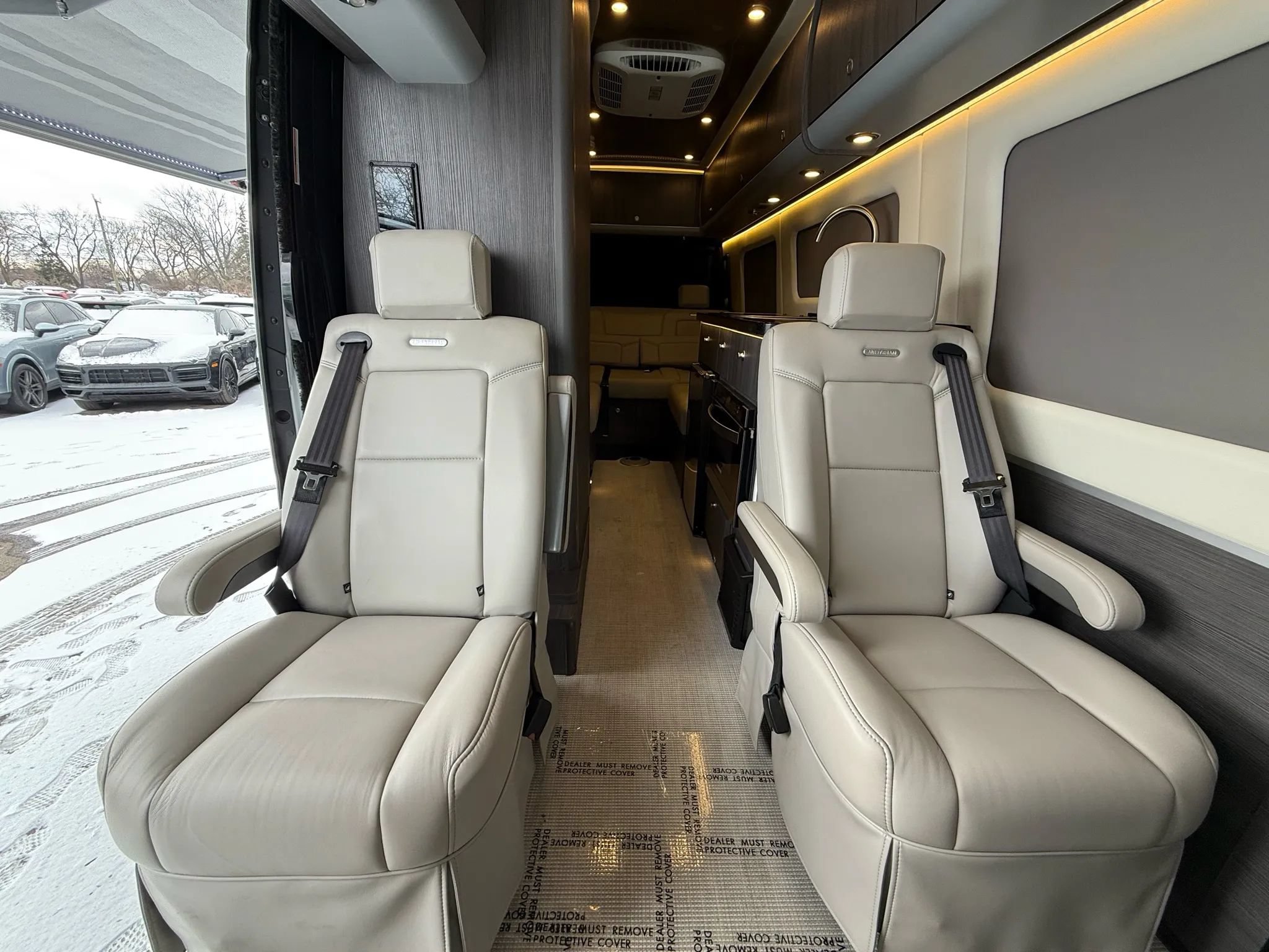 Used 2022 Mercedes-Benz Sprinter 3500 w/ Parking Package image 51