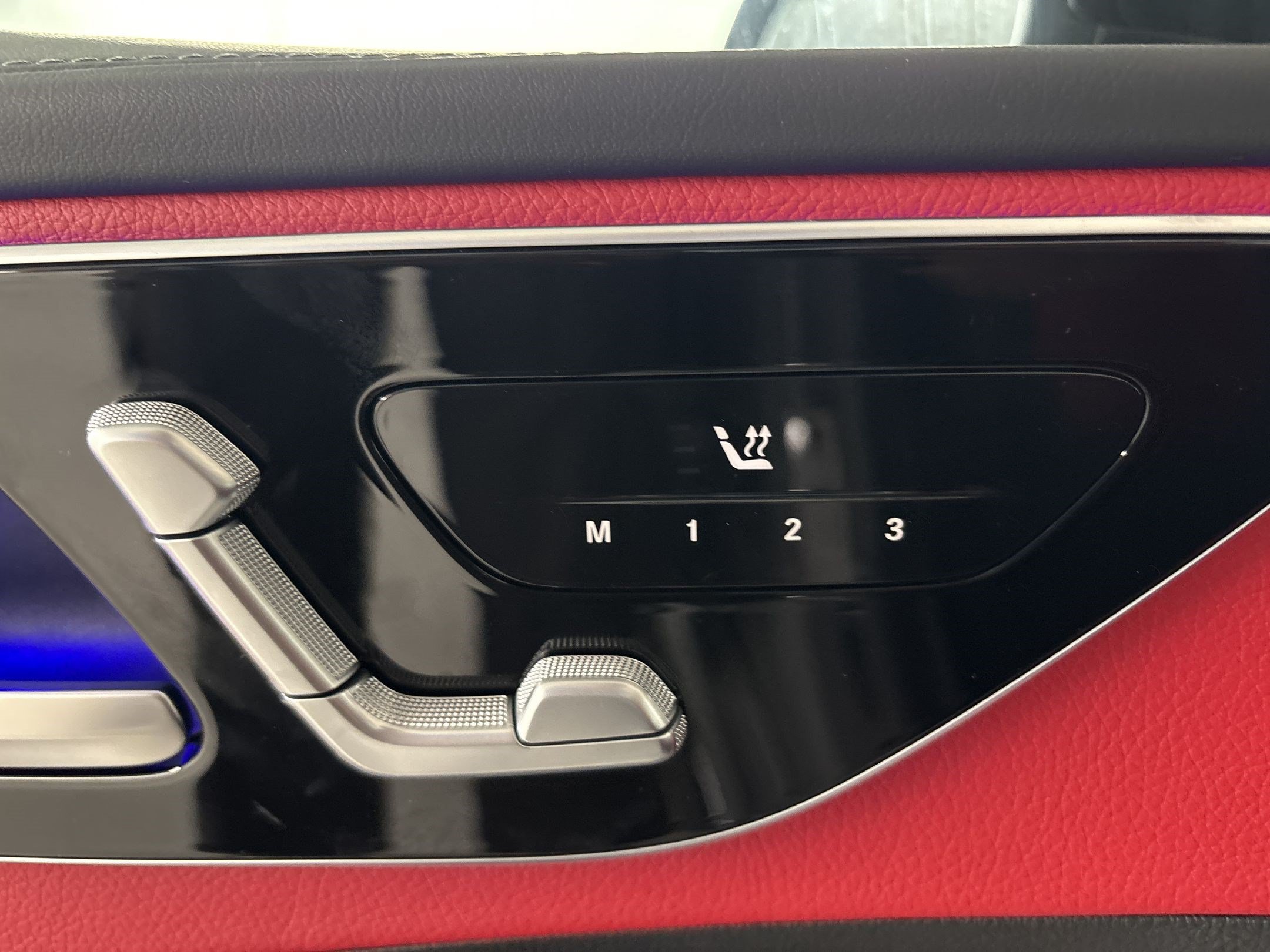 New 2026 Mercedes-Benz C 43 AMG 4MATIC Sedan image 19