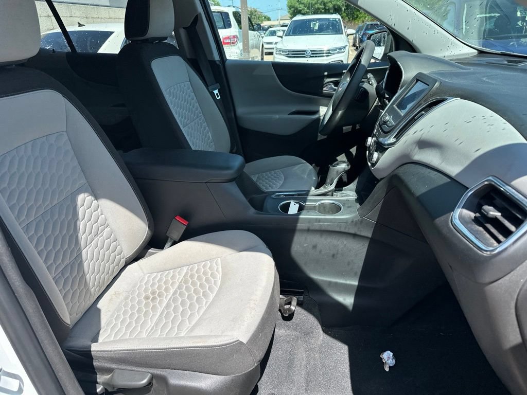 Used 2021 Chevrolet Equinox LS w/ LS Convenience Package FWD image 19
