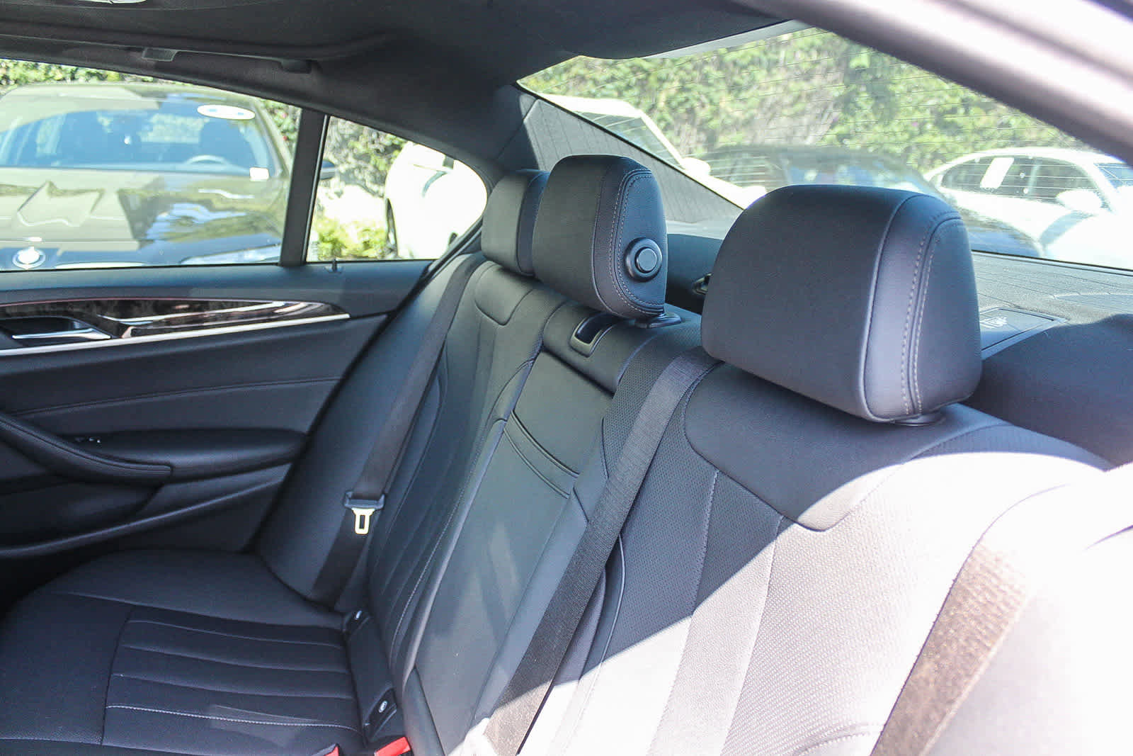 Certified 2023 BMW 540i w/ M Sport Package RWD image 18