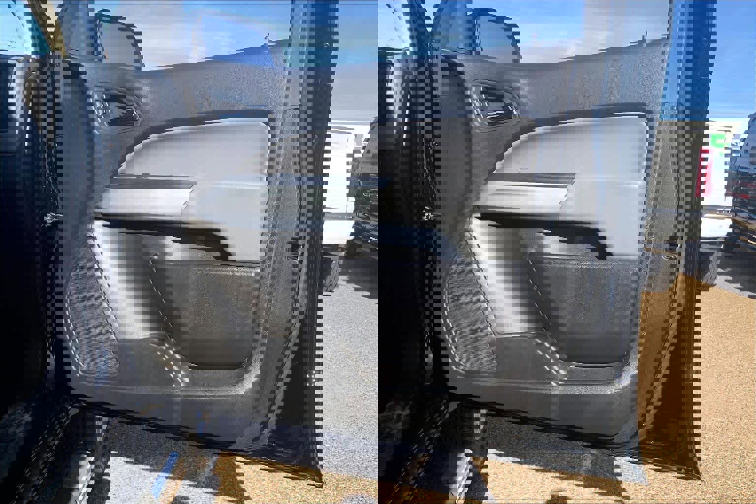 Used 2016 Chevrolet Colorado LT w/ LT Convenience Package image 22