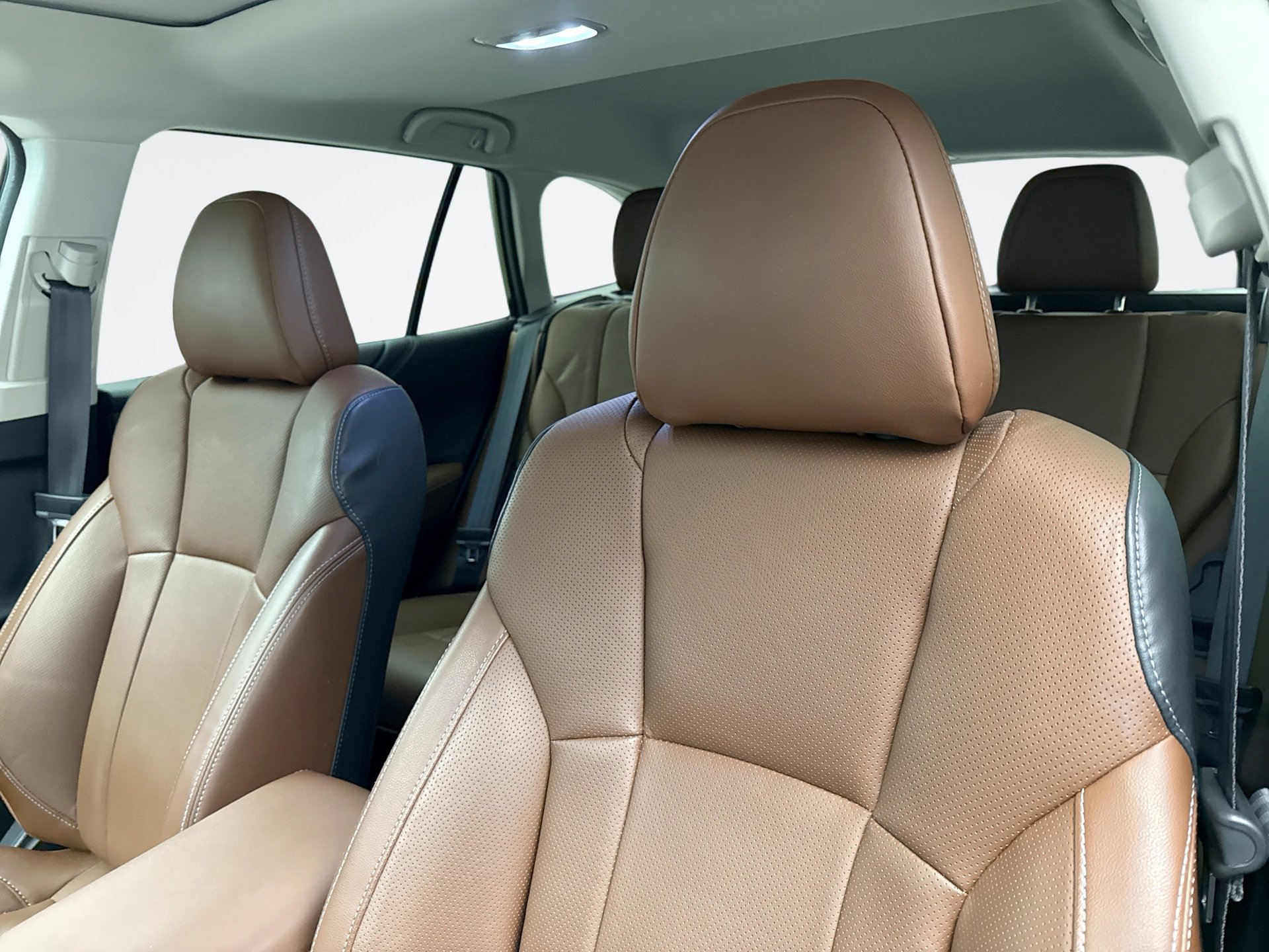 Used 2023 Subaru Outback Touring image 10