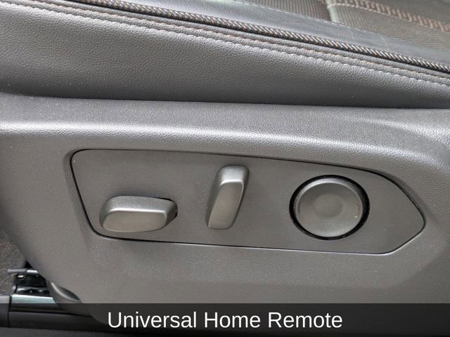 Used 2025 Chevrolet Silverado 3500 High Country w/ High Country Premium Package image 26