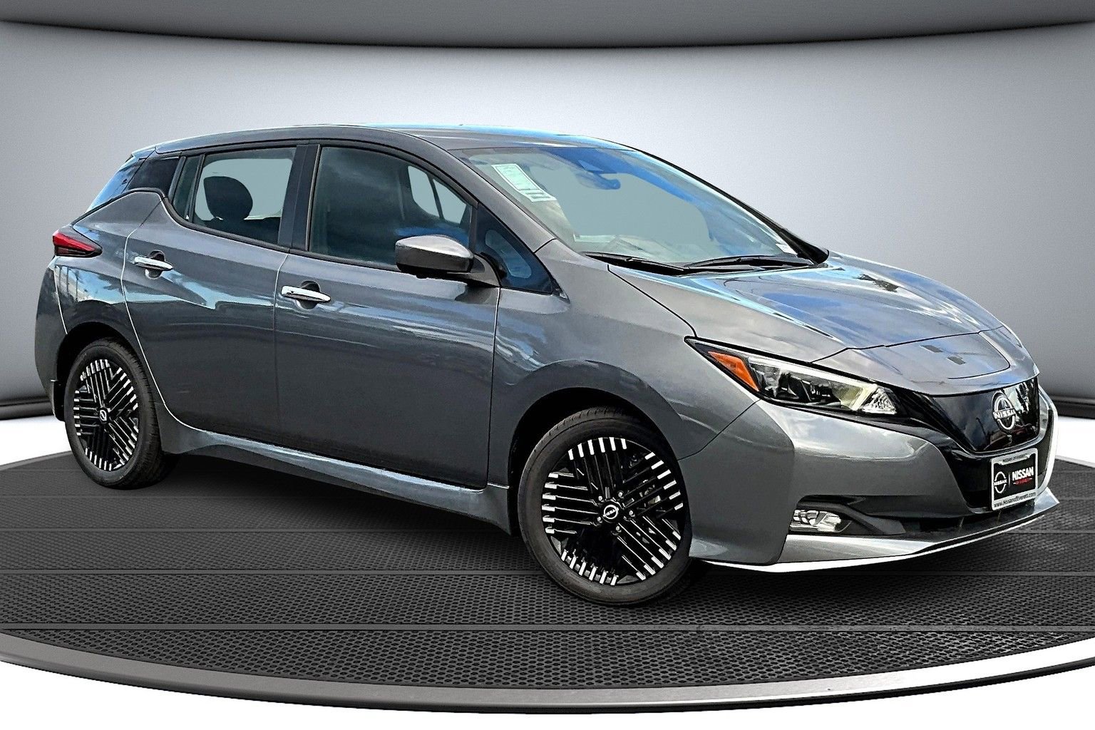 Used 2025 Nissan Leaf SV Plus
