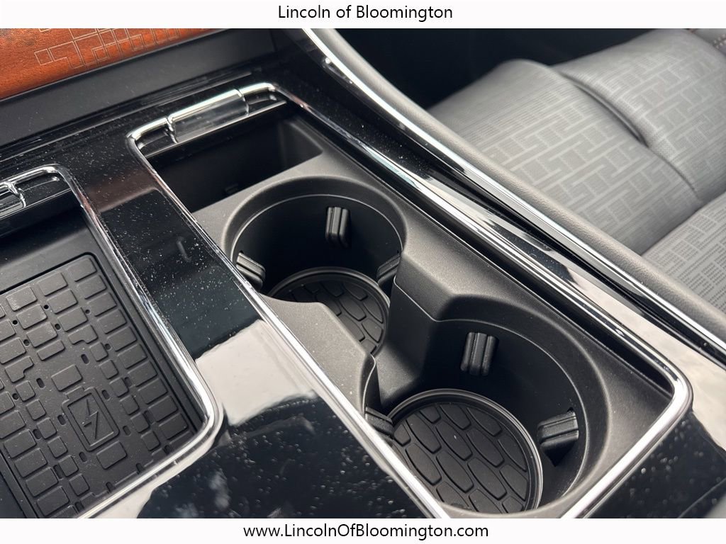 New 2025 Lincoln Aviator Black Label image 46