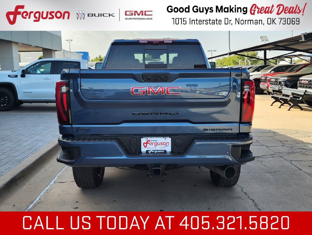 New 2026 GMC Sierra 2500 Denali w/ Denali Reserve Package AWD/4WD image 4