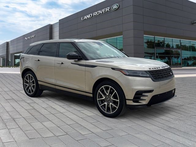 New 2026 Land Rover Range Rover Velar Dynamic SE image 7