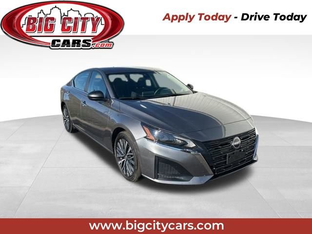 Used 2024 Nissan Altima 2.5 SV video 1