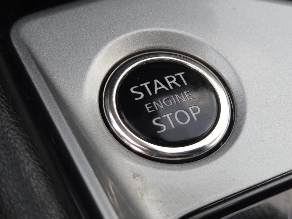 Used 2023 Nissan Altima 2.5 SV FWD image 30