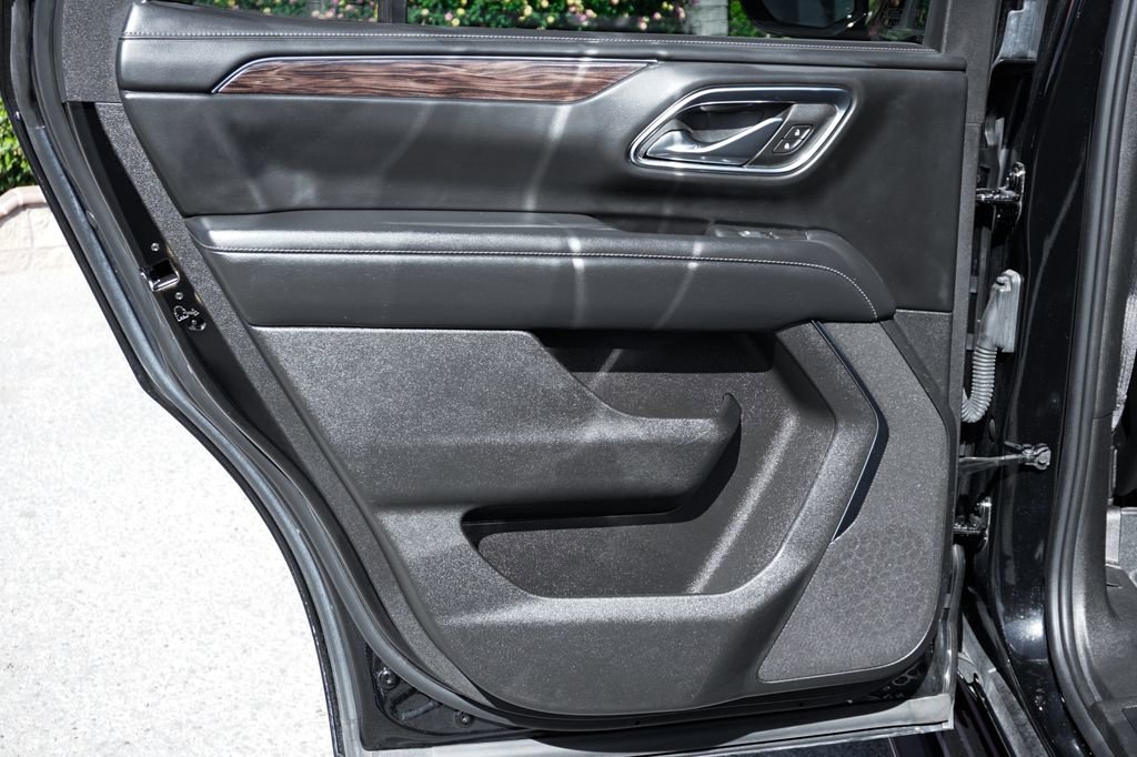 Used 2023 Chevrolet Tahoe LS image 33