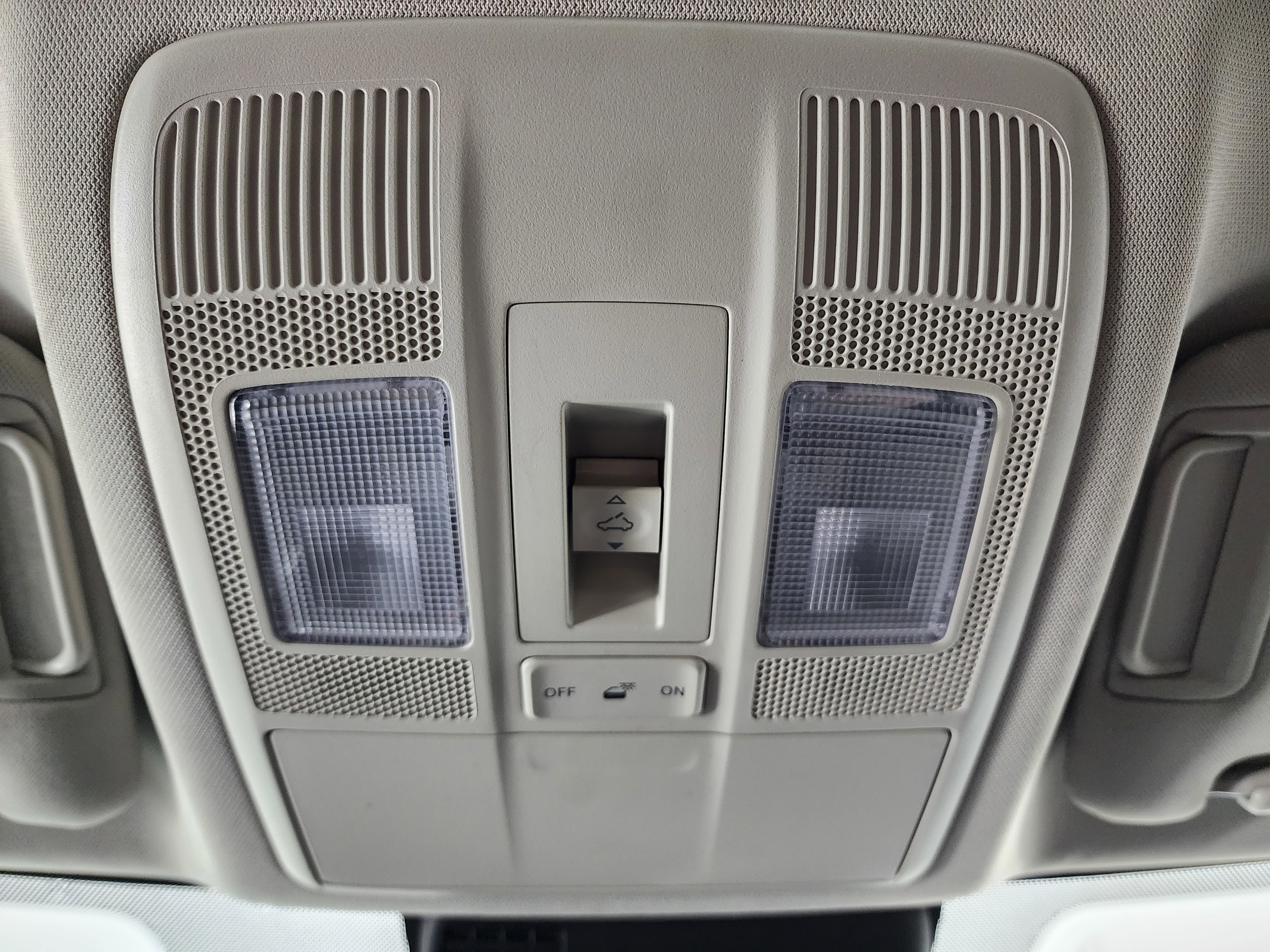 Used 2025 MAZDA CX-5 Carbon Edition image 45