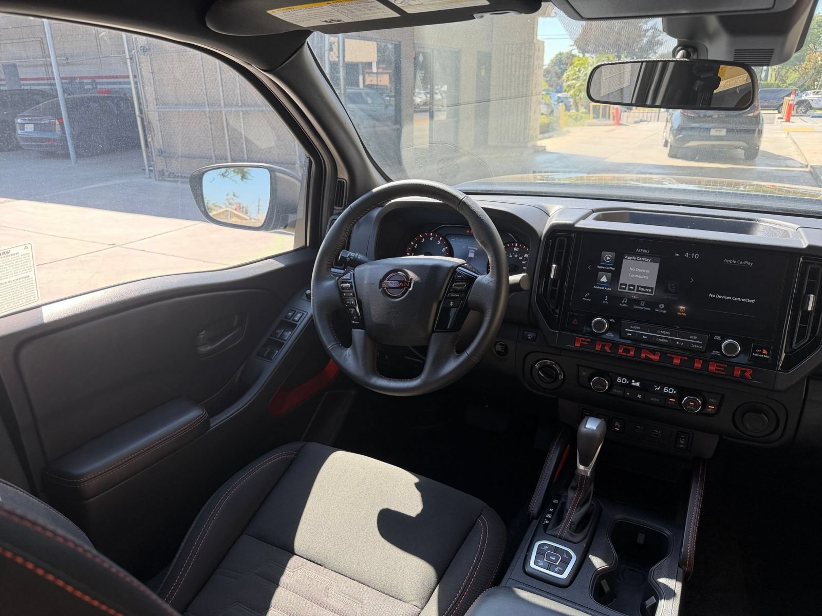 Used 2026 Nissan Frontier PRO-4X AWD/4WD image 34