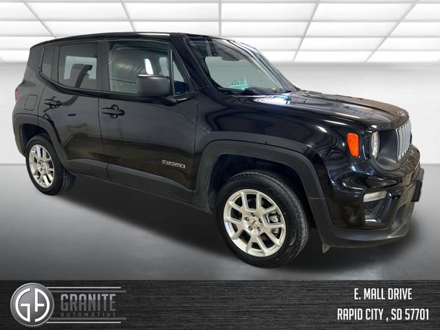 Used 2023 Jeep Renegade Latitude AWD/4WD image 8