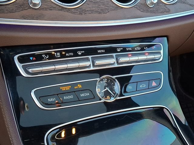 Used 2017 Mercedes-Benz E 300 image 11