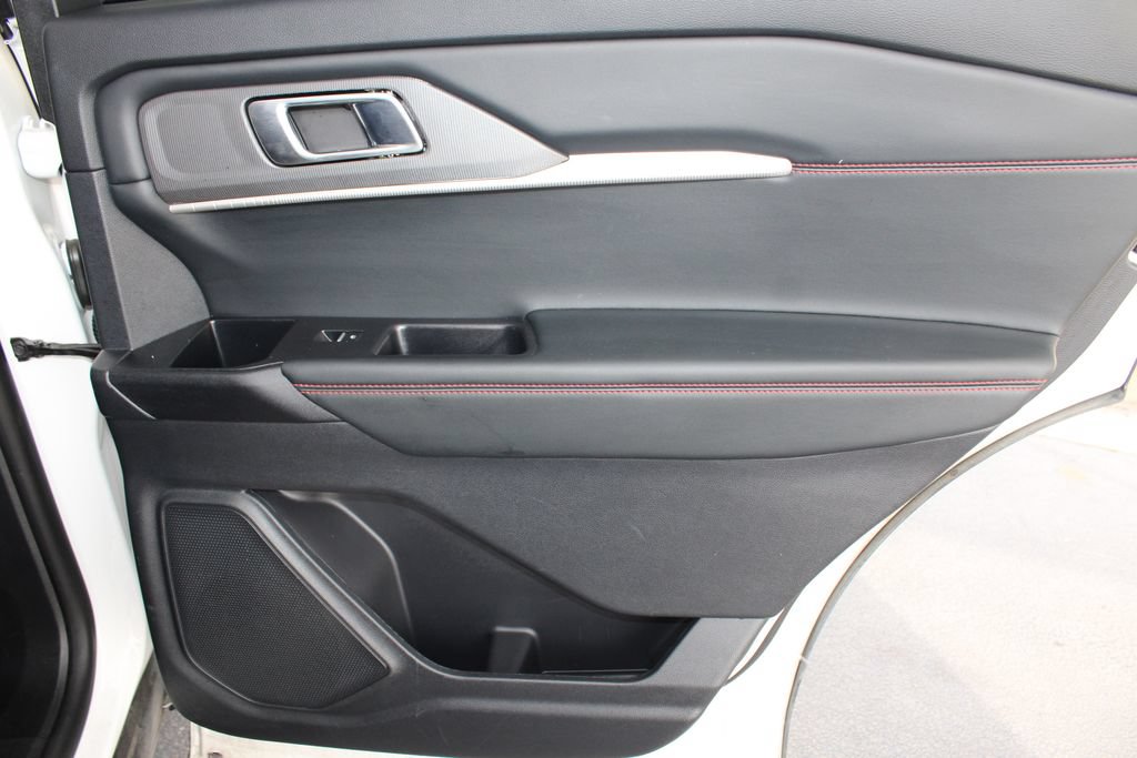 Used 2025 Ford Explorer ST-Line AWD/4WD image 53