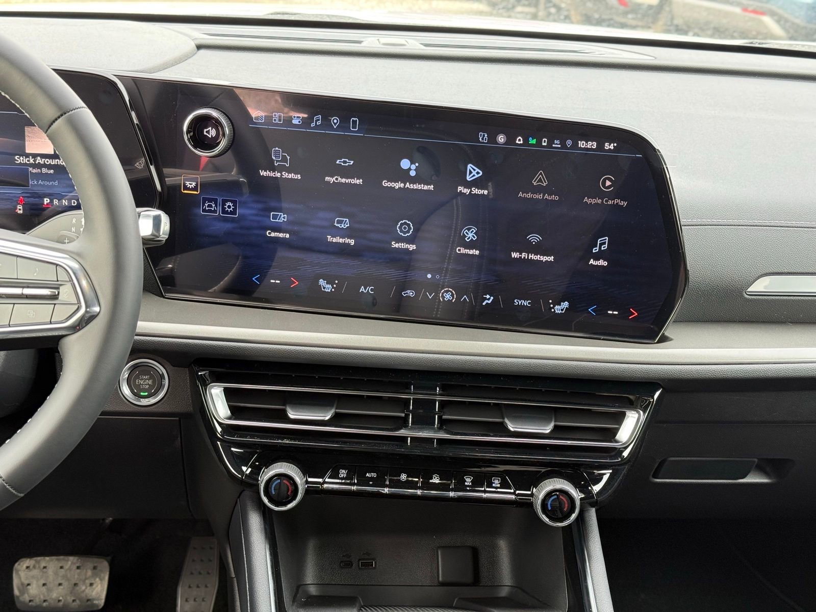 New 2026 Chevrolet Traverse LT image 17