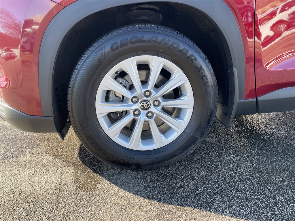 Used 2024 Toyota Grand Highlander XLE image 9