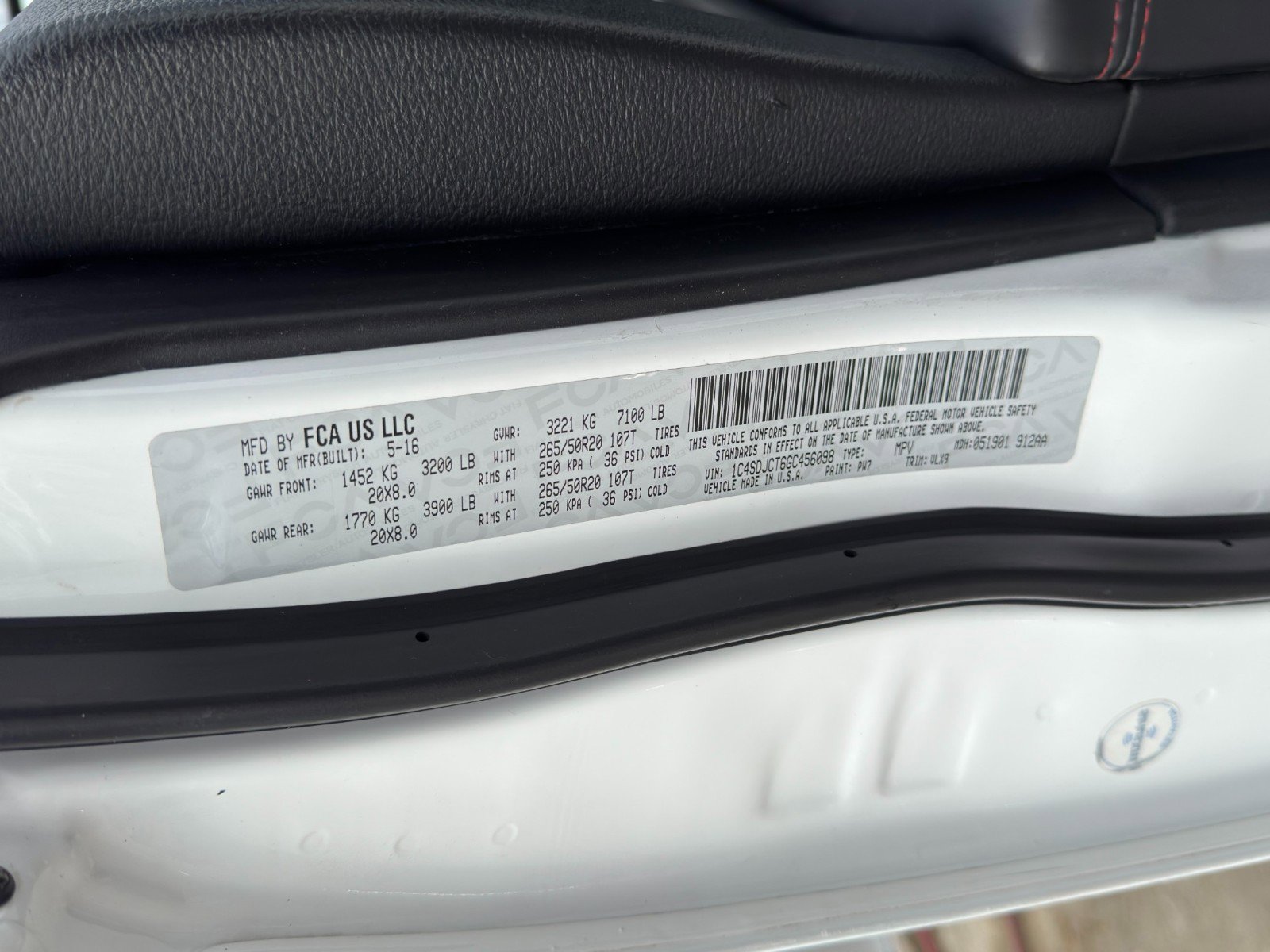 Used 2016 Dodge Durango R/T w/ Blacktop Package image 52