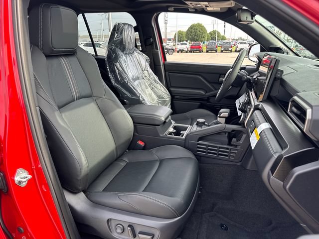 New 2026 Toyota 4Runner Limited AWD/4WD image 12