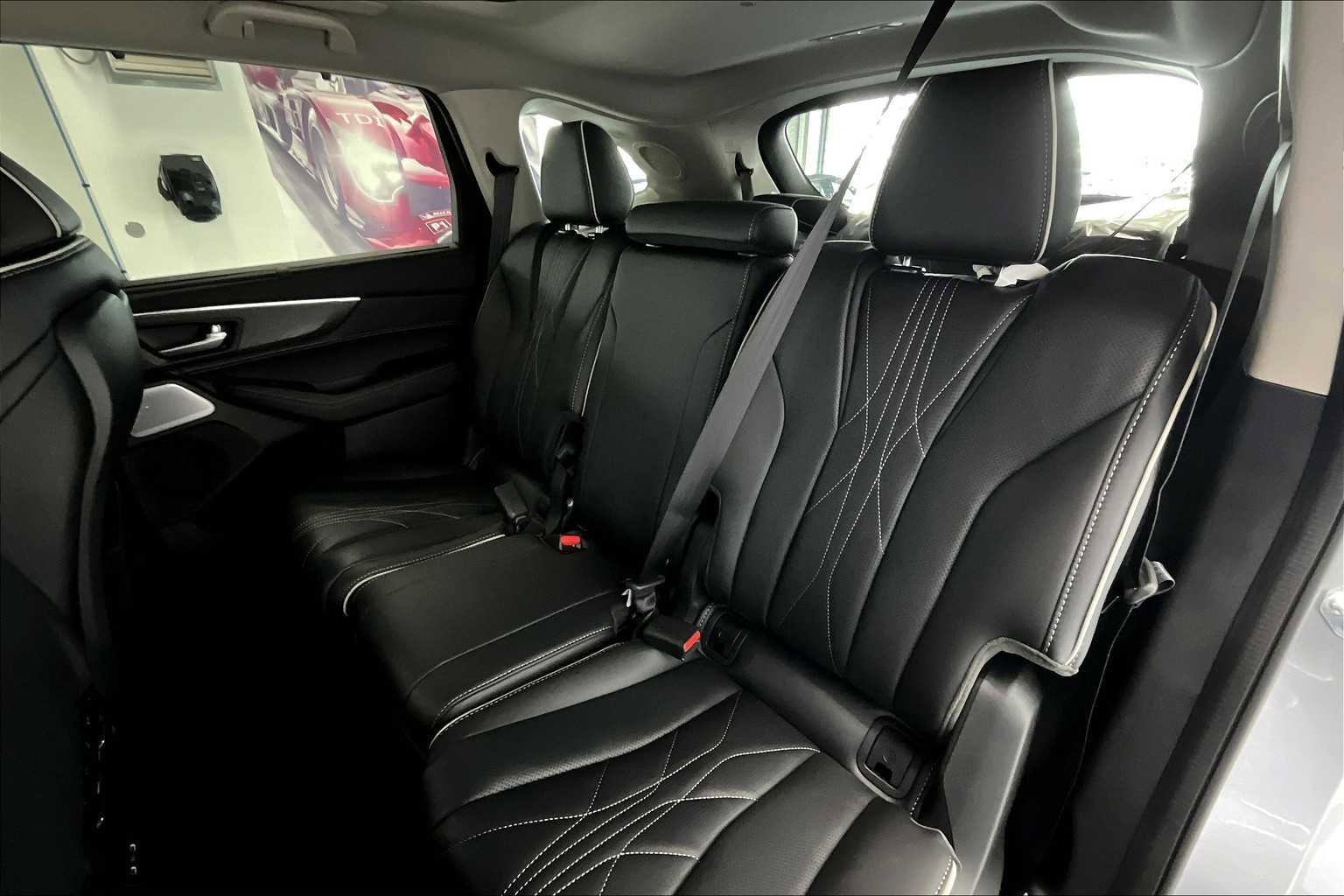 New 2026 Acura MDX SH-AWD w/ Advance Package image 12