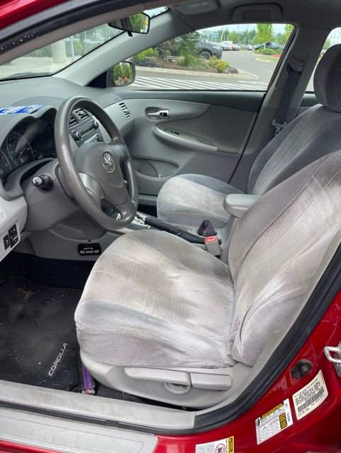 Used 2010 Toyota Corolla LE FWD image 2
