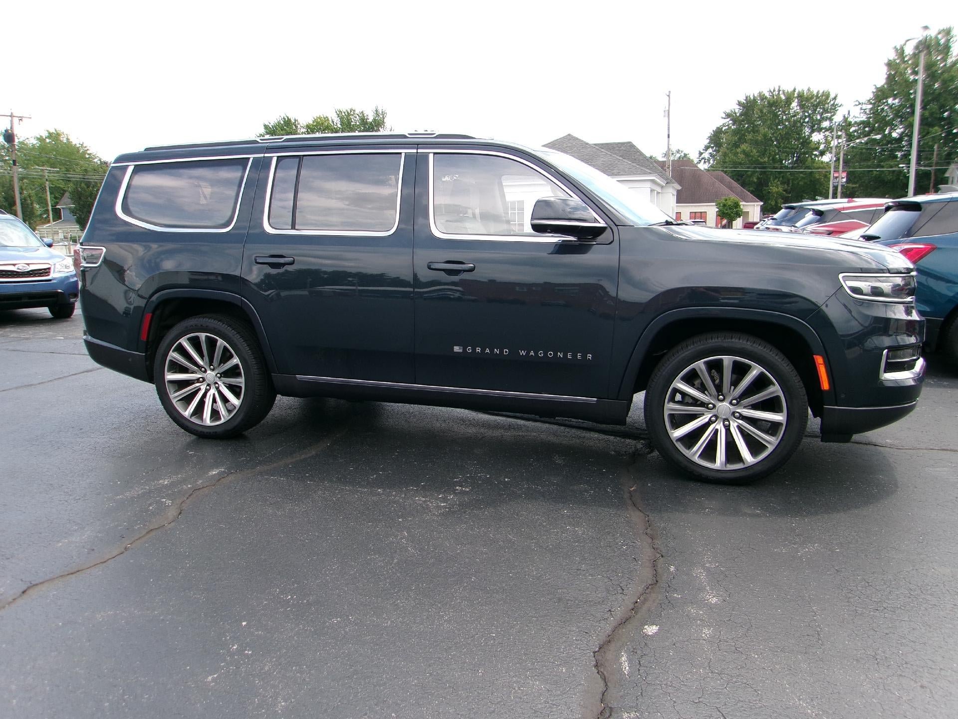 Used 2022 Jeep Grand Wagoneer Series II w/ Premium Group II AWD/4WD image 4