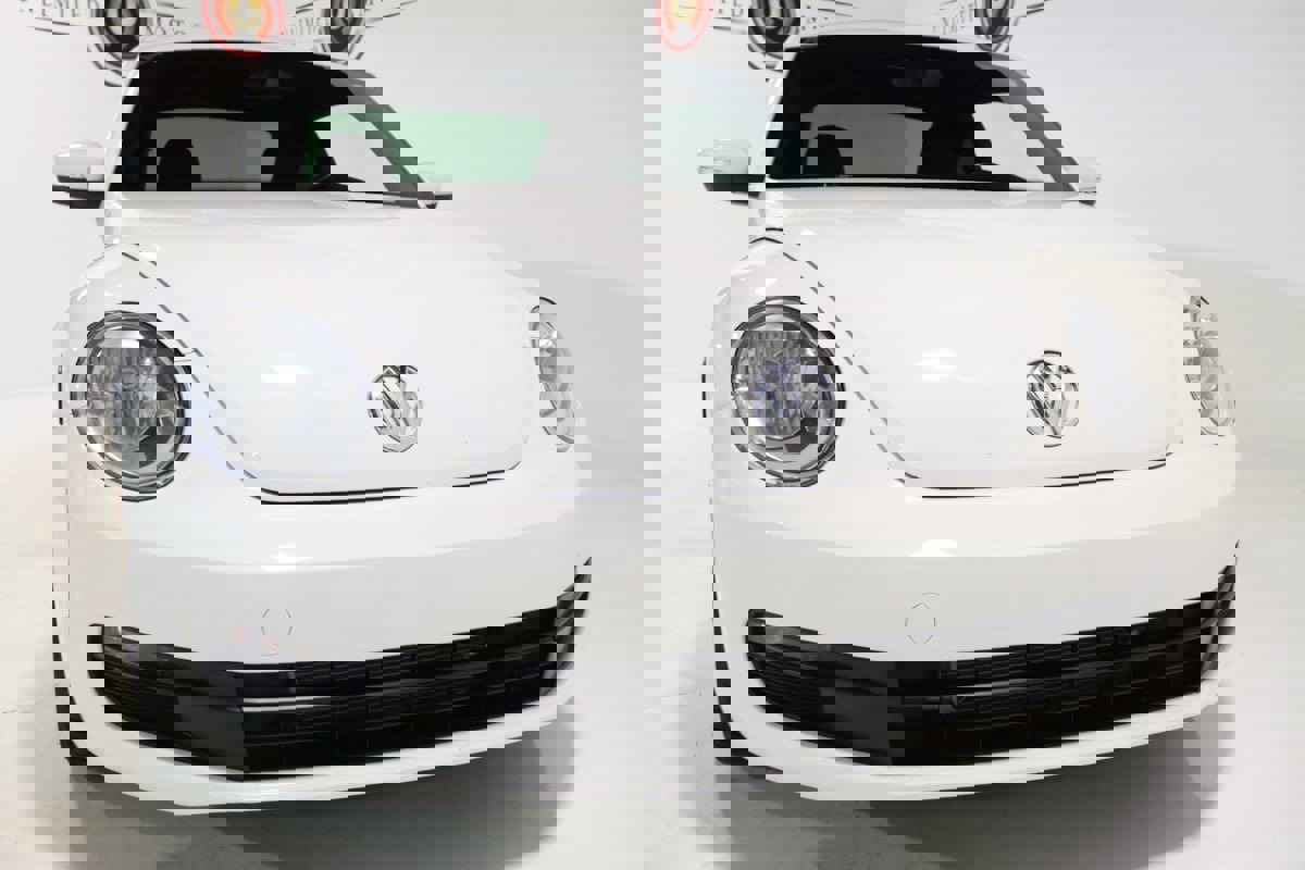 Used 2012 Volkswagen Beetle 2.5 image 18