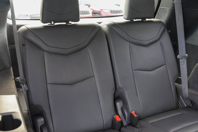 Used 2023 Cadillac XT6 Premium Luxury w/ Technology Package image 21